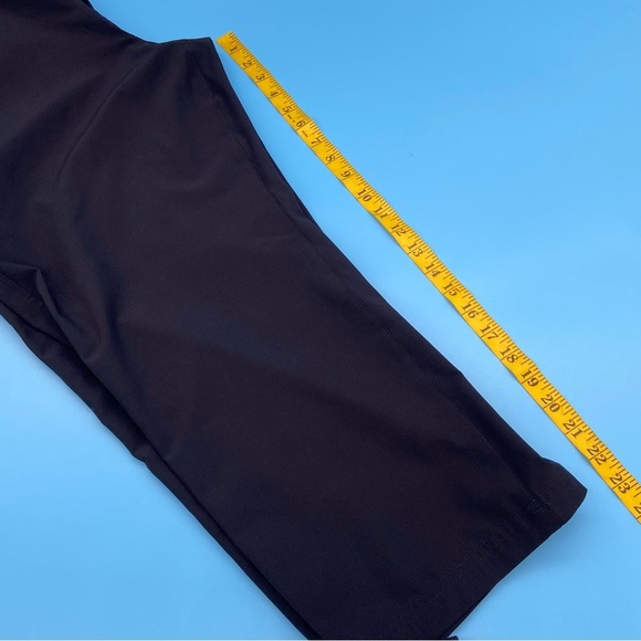 Eddie Bauer Stretch Ripstop Crop Pants with Side Zipper Cargo Pocket Pants 16 - Picture 6 of 6